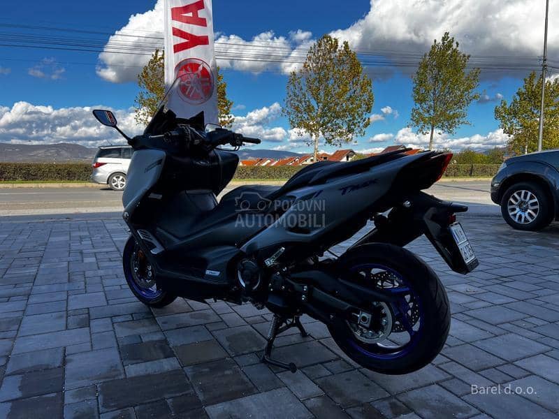 Yamaha TMAX 560