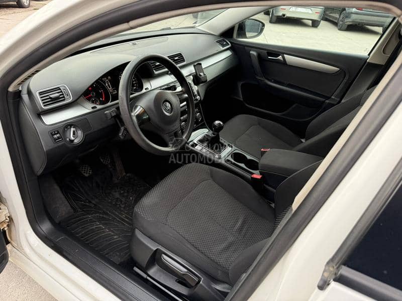 Volkswagen Passat B7 