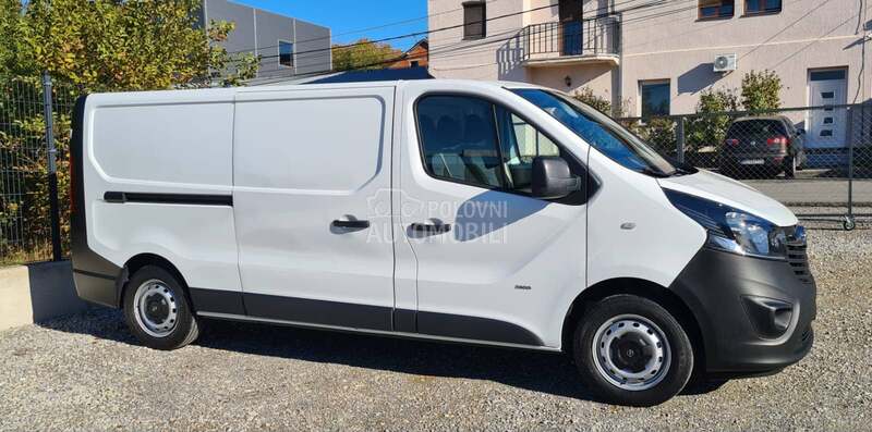 Opel Vivaro 1,6dci produzeni Navi