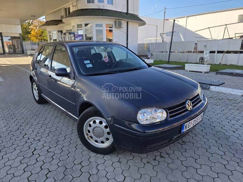 Volkswagen Golf 4 1.6 TNG  REG DUGO