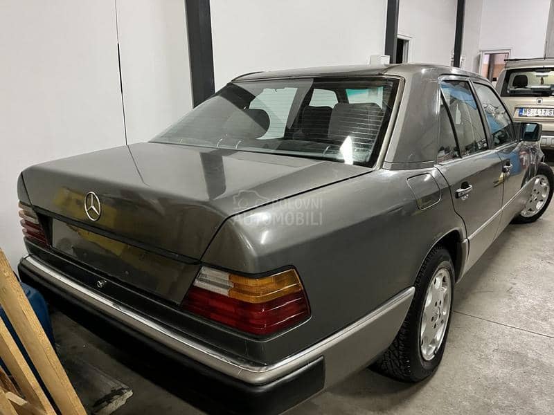 Mercedes Benz W124 