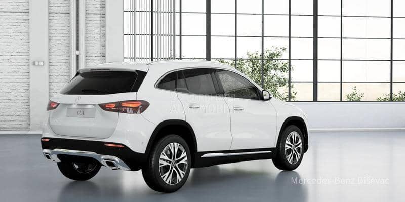 Mercedes Benz GLA 180 d