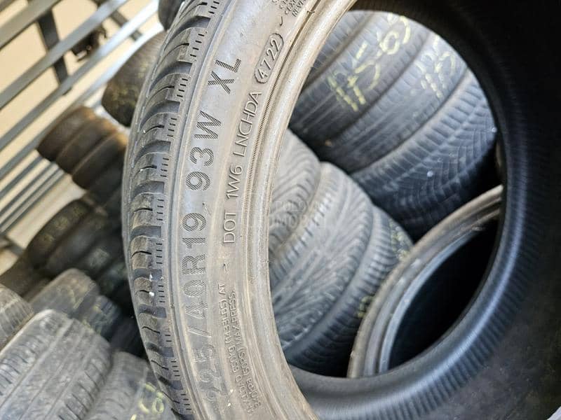 Fortuna 225/40 R19 Zimska