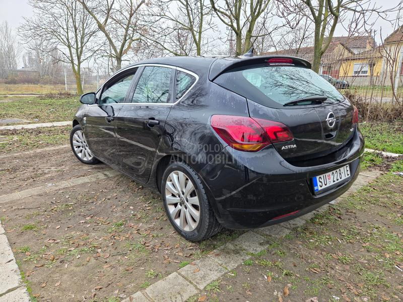 Opel Astra J 1.7 CDTI