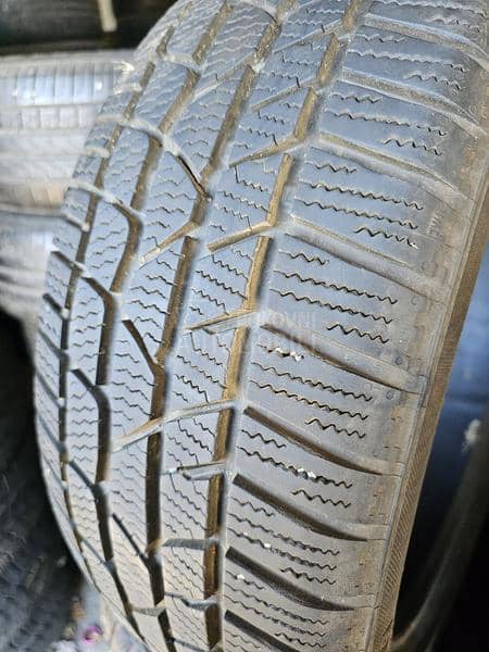 Continental 225/45 R19 Zimska