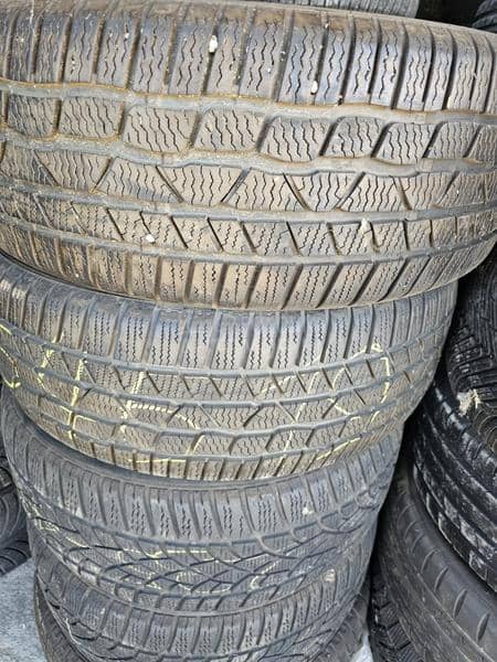 Continental 225/45 R19 Zimska