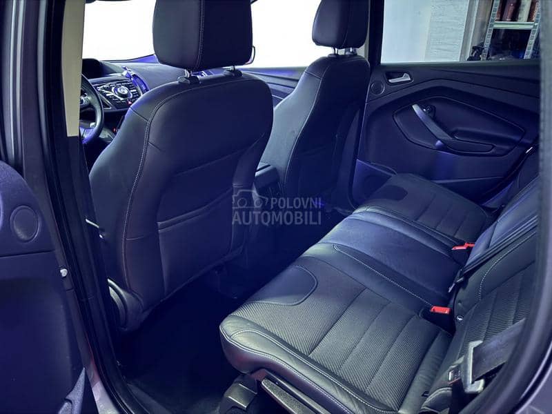 Ford Kuga N O V A Ford Kuga N O V A