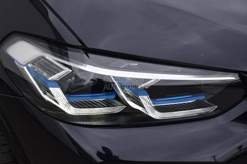 BMW X4 20d xDrive M paket