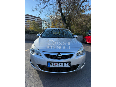 Opel Astra J 1.4