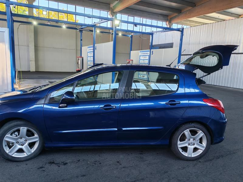Peugeot 308 1.6