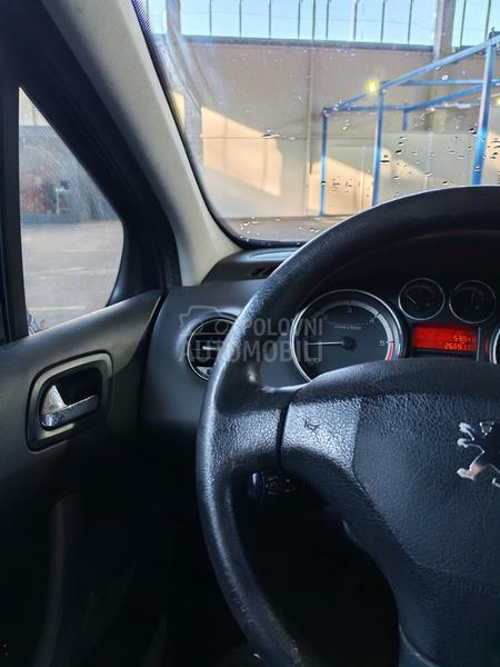 Peugeot 308 1.6