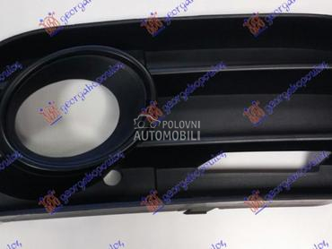 RESETKA PREDNJEG BRANIKA (SA M za Audi A1 od 2010. do 2014. god.