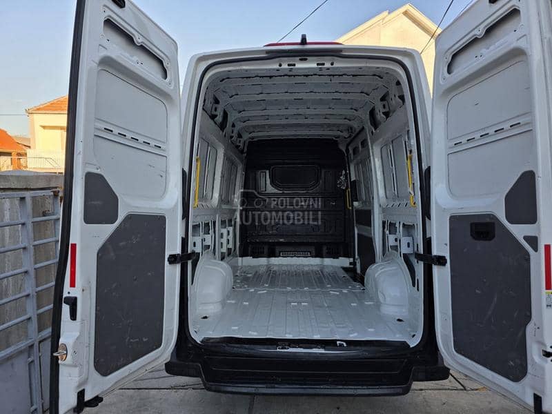 Volkswagen Crafter 