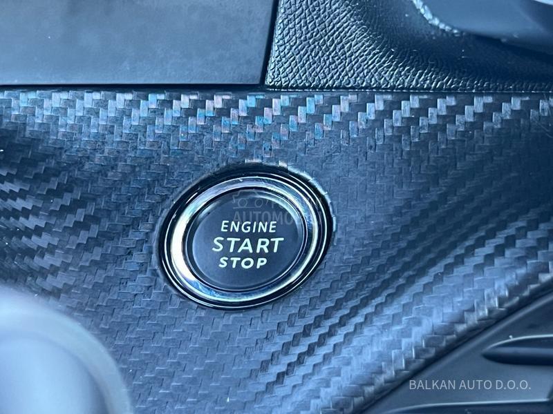 Peugeot 2008 1.5HDI/ALLURE/AUT