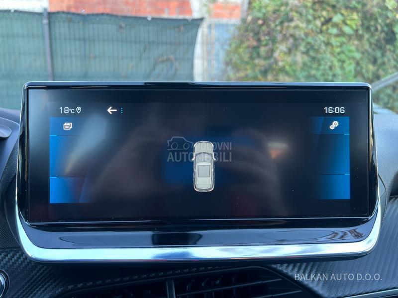 Peugeot 2008 1.5HDI/ALLURE/AUT