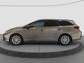 Toyota Auris HYBRID/T0P