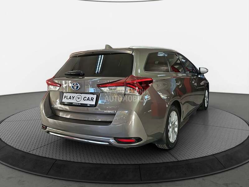 Toyota Auris HYBRID/T0P