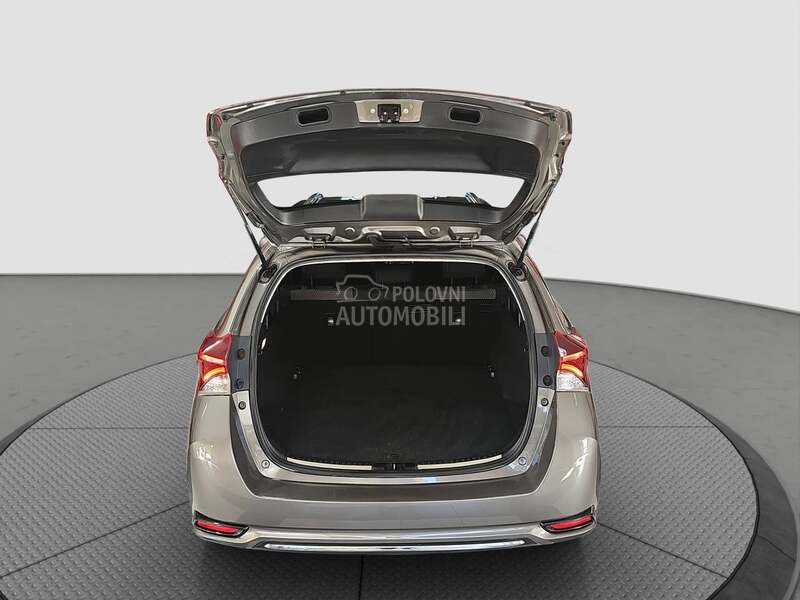 Toyota Auris HYBRID/T0P