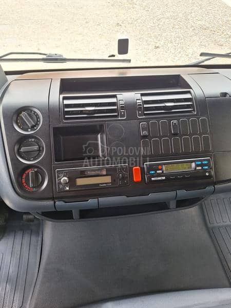 Mercedes Benz Atego 1218