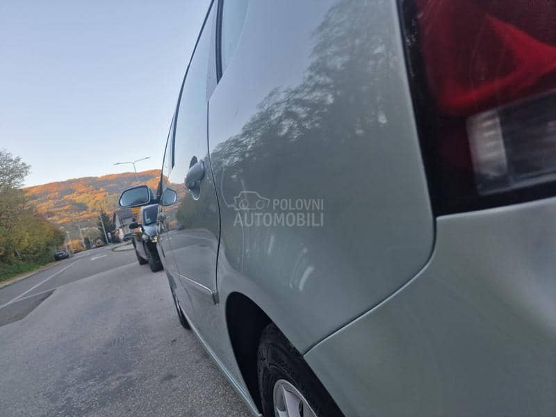 Volkswagen Polo B.LUEMOTION Volkswagen Polo B.LUEMOTION