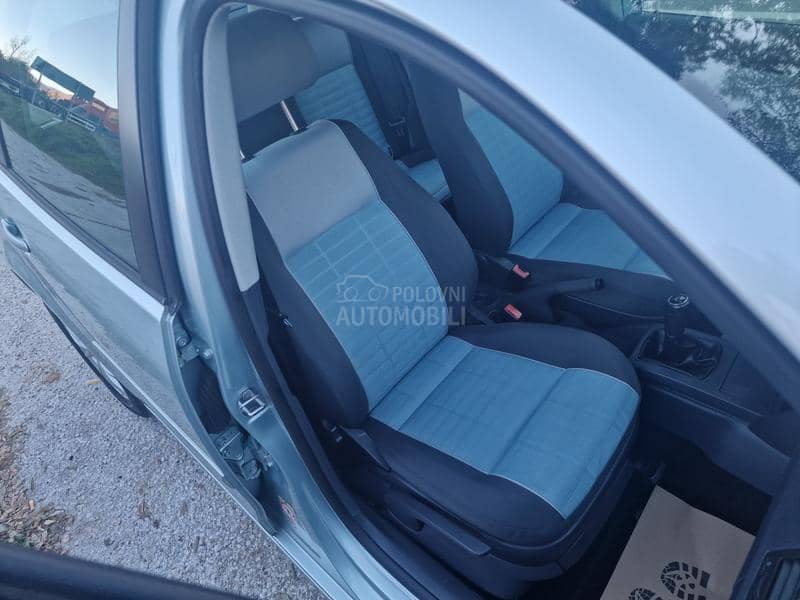 Volkswagen Polo B.LUEMOTION Volkswagen Polo B.LUEMOTION