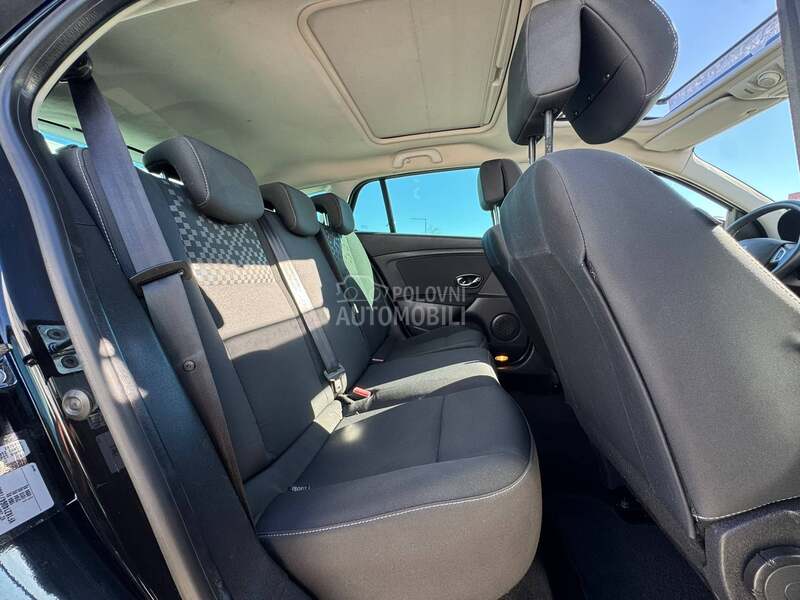 Renault Megane LED / PANO