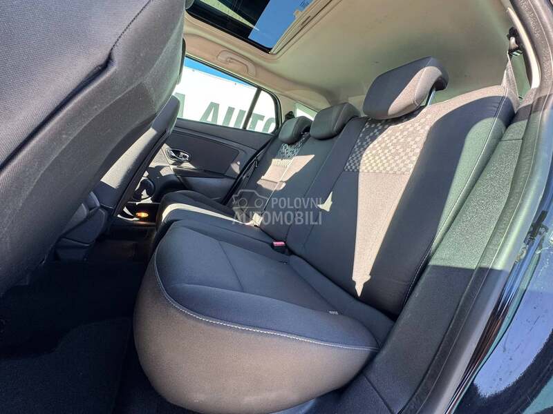 Renault Megane LED / PANO