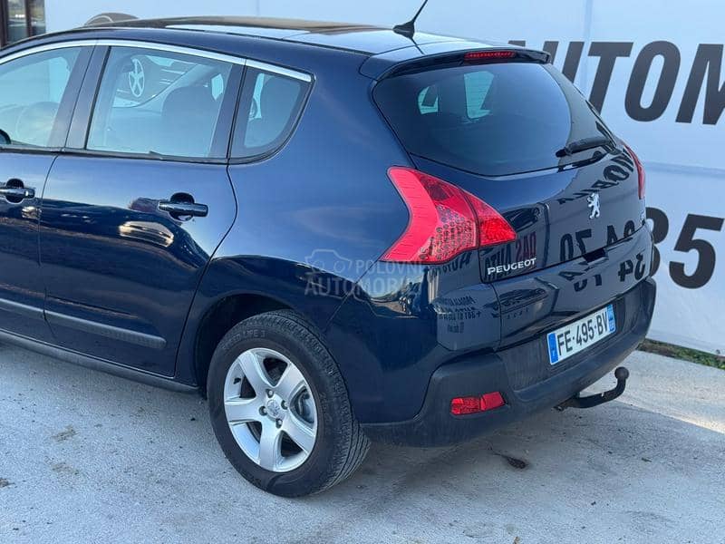 Peugeot 3008 PANO