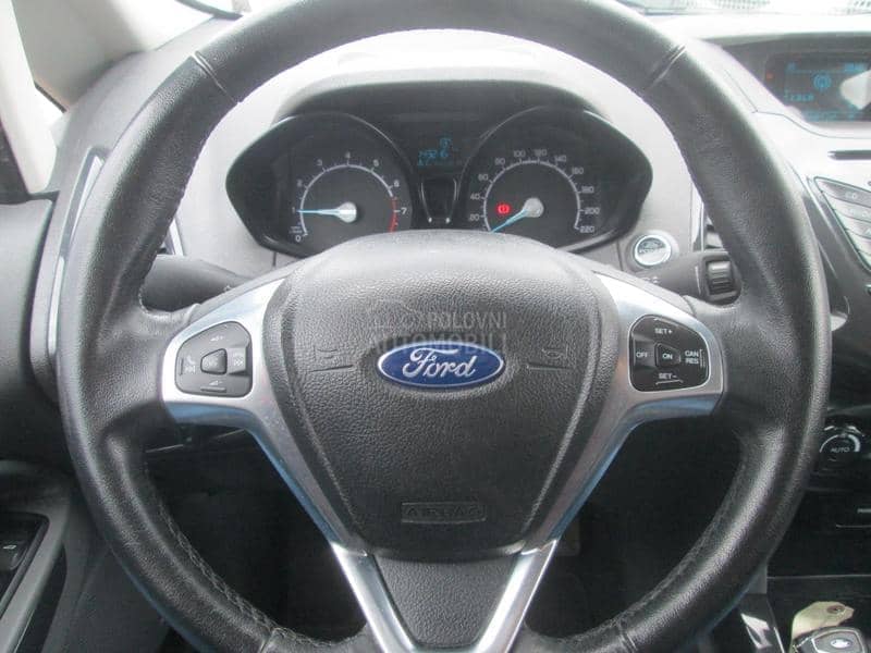 Ford EcoSport 1.0ECOBOOST TITANIUM