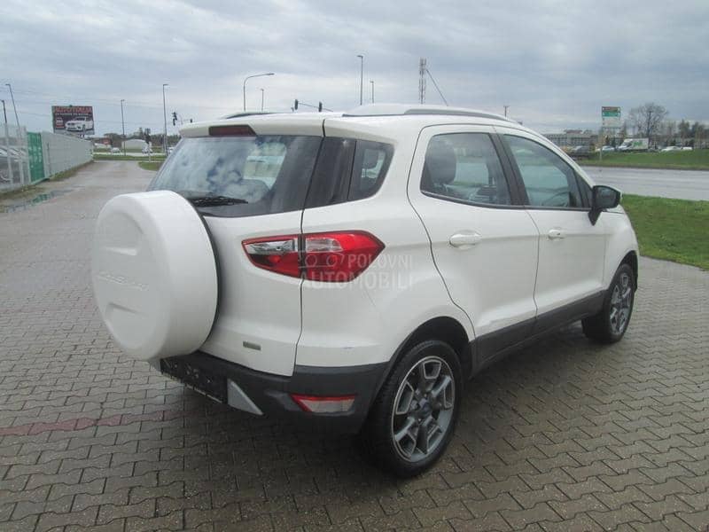 Ford EcoSport 1.0ECOBOOST TITANIUM
