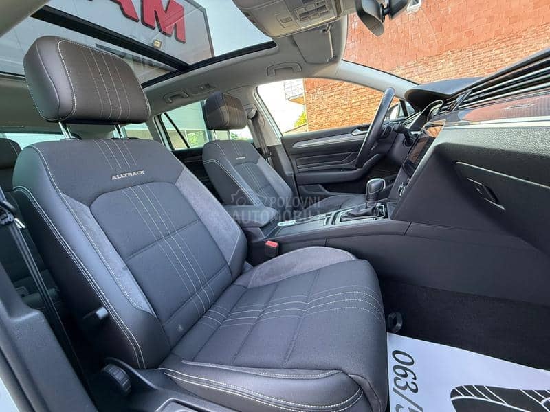Volkswagen Passat B8 Alltrack 2.0 TDI/DSG/PANO