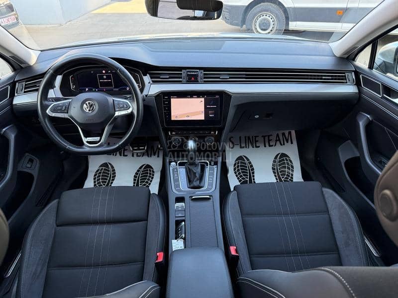 Volkswagen Passat B8 Alltrack 2.0 TDI/DSG/PANO