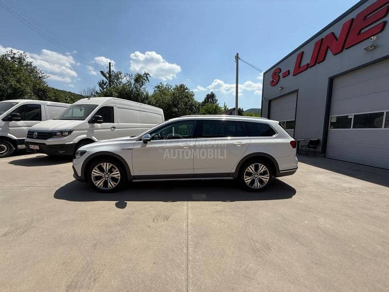 Volkswagen Passat B8 Alltrack 2.0 TDI/DSG/PANO