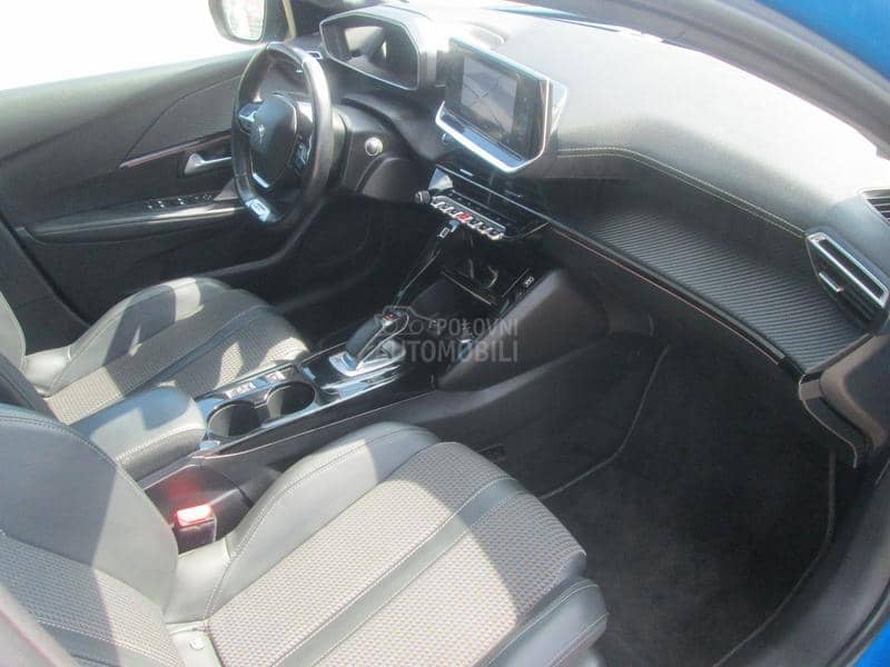 Peugeot 208 e
