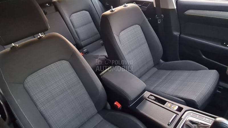 Volkswagen Passat B8 2.0 tdi 150 DSG