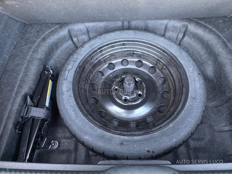 Audi A3 1.6 TDI S TRONIC/LED