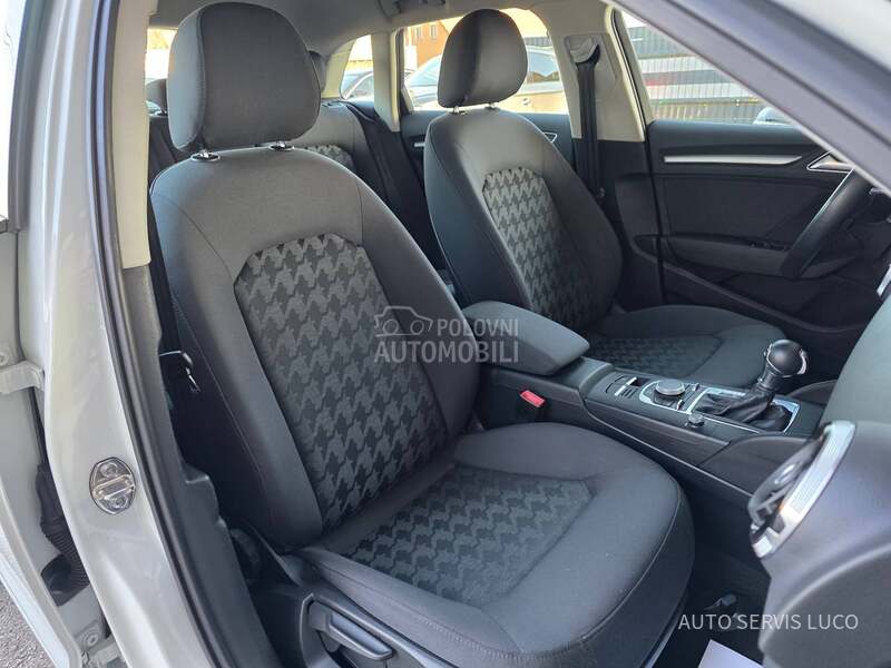 Audi A3 1.6 TDI S TRONIC/LED