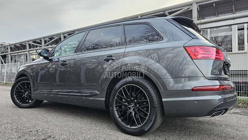 Audi Q7 50tdi S Line mildh