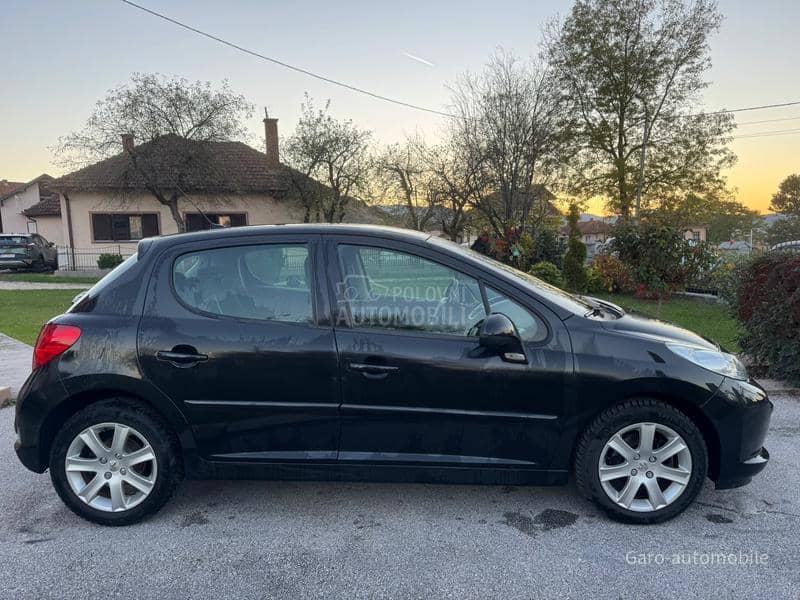 Peugeot 207 1.6 SVAJCARSA NOV