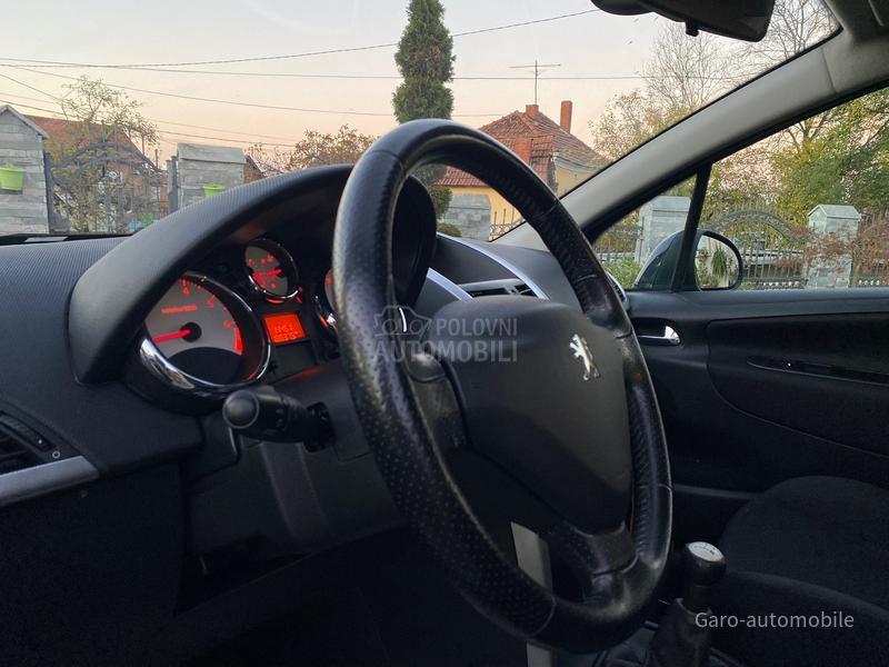 Peugeot 207 1.6 SVAJCARSA NOV