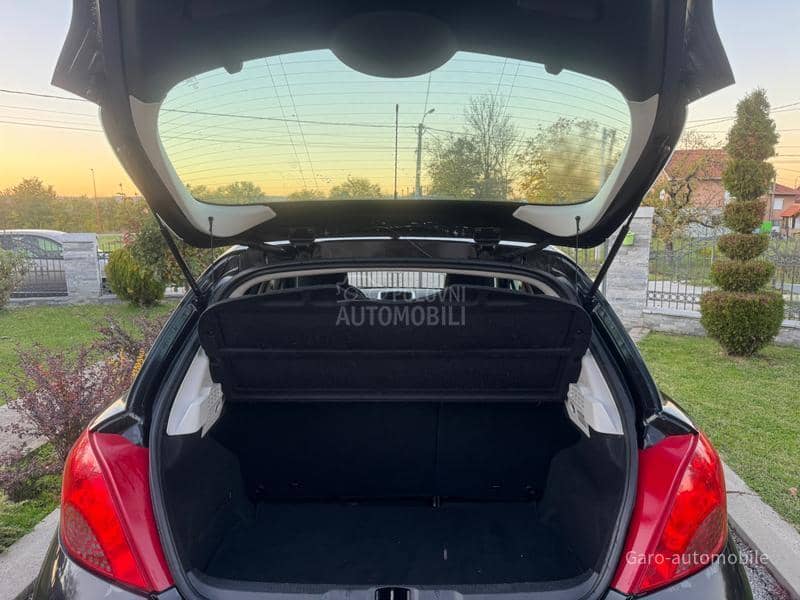 Peugeot 207 1.6 SVAJCARSA NOV