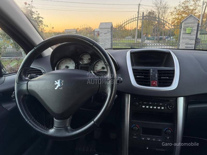 Peugeot 207 1.6 SVAJCARSA NOV
