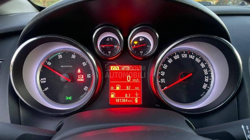 Opel Astra J 1.7CDTI COSMO