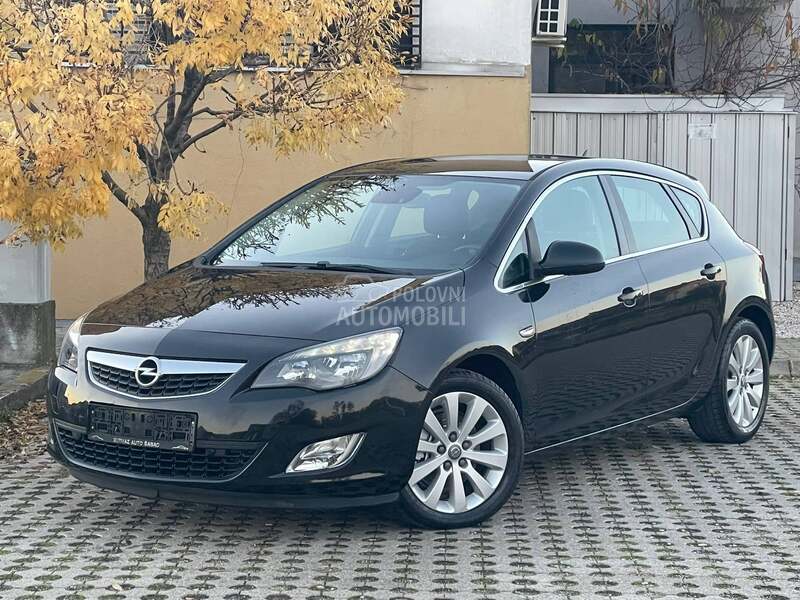 Opel Astra J 1.7CDTI COSMO