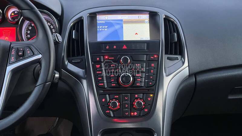 Opel Astra J 1.7CDTI COSMO