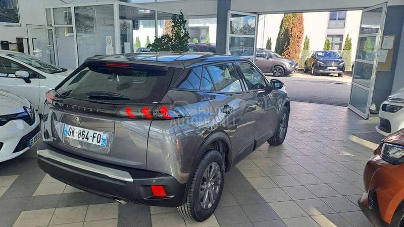 Peugeot 2008 1.5 BLU NAV ALU LED