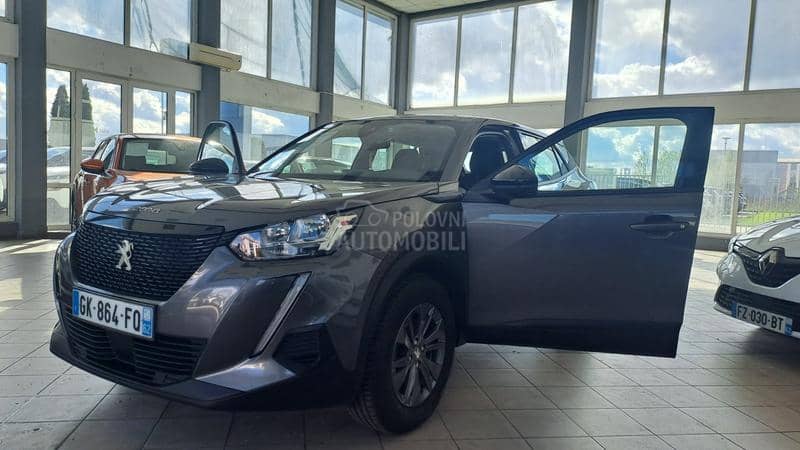 Peugeot 2008 1.5 BLU NAV ALU LED