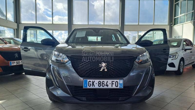 Peugeot 2008 1.5 BLU NAV ALU LED