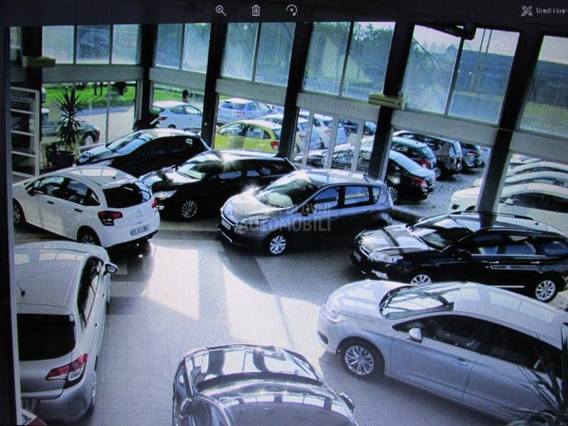 Peugeot 2008 1.5 BLU NAV ALU LED