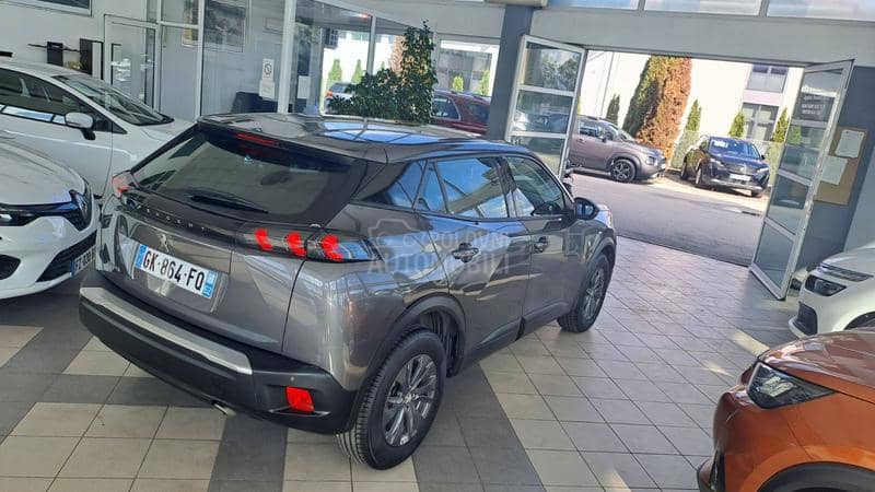 Peugeot 2008 1.5 BLU NAV ALU LED